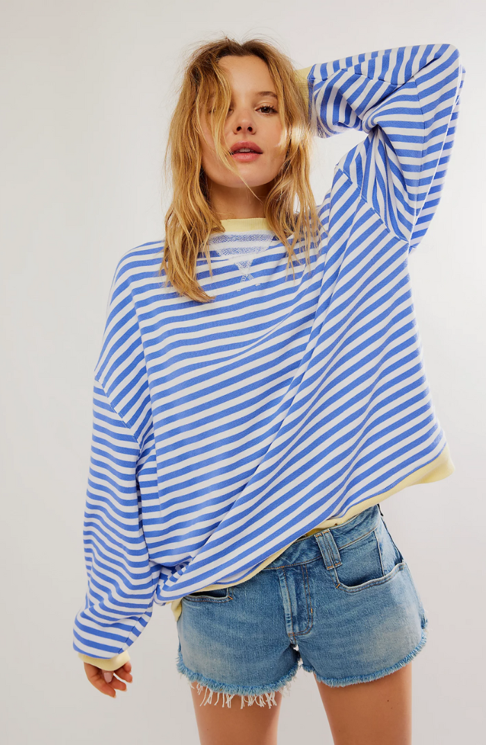 Amelia - Striped Oversized Sweater