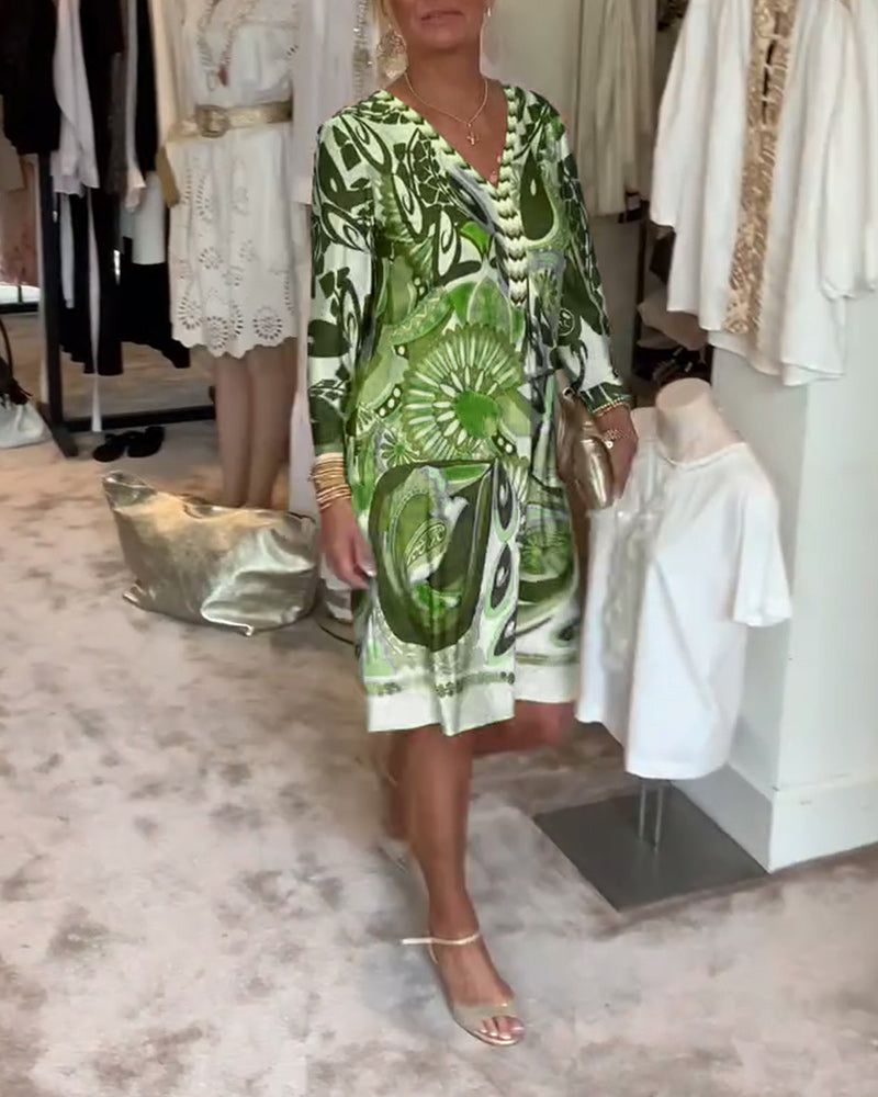 Fia | Levendige jurk met opvallend patroon en een helder design