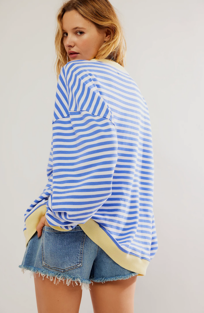 Amelia - Striped Oversized Sweater