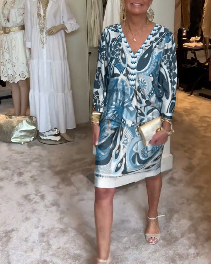 Fia | Levendige jurk met opvallend patroon en een helder design