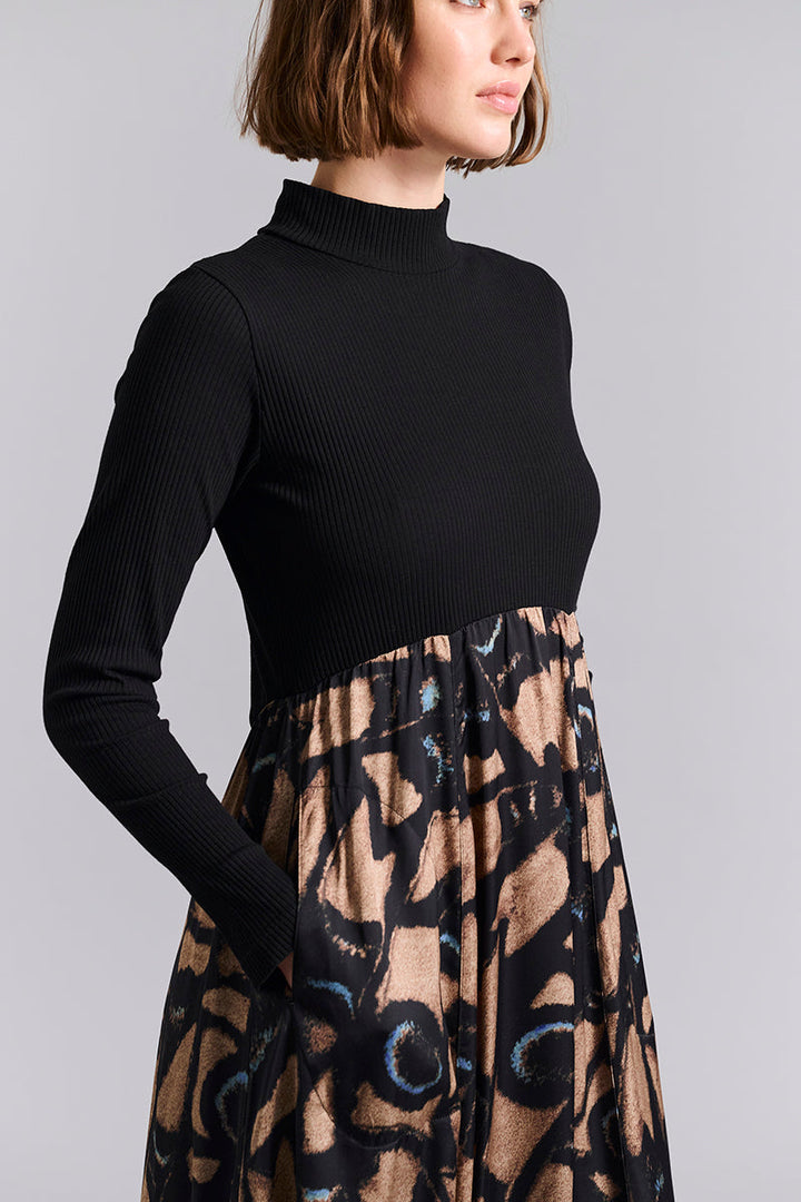 Rosaleen | Kuhaki High-Neck Dress