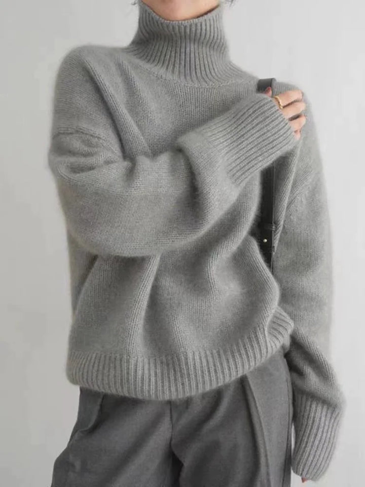 Isabella™ - Elegant Roll Neck Jumper