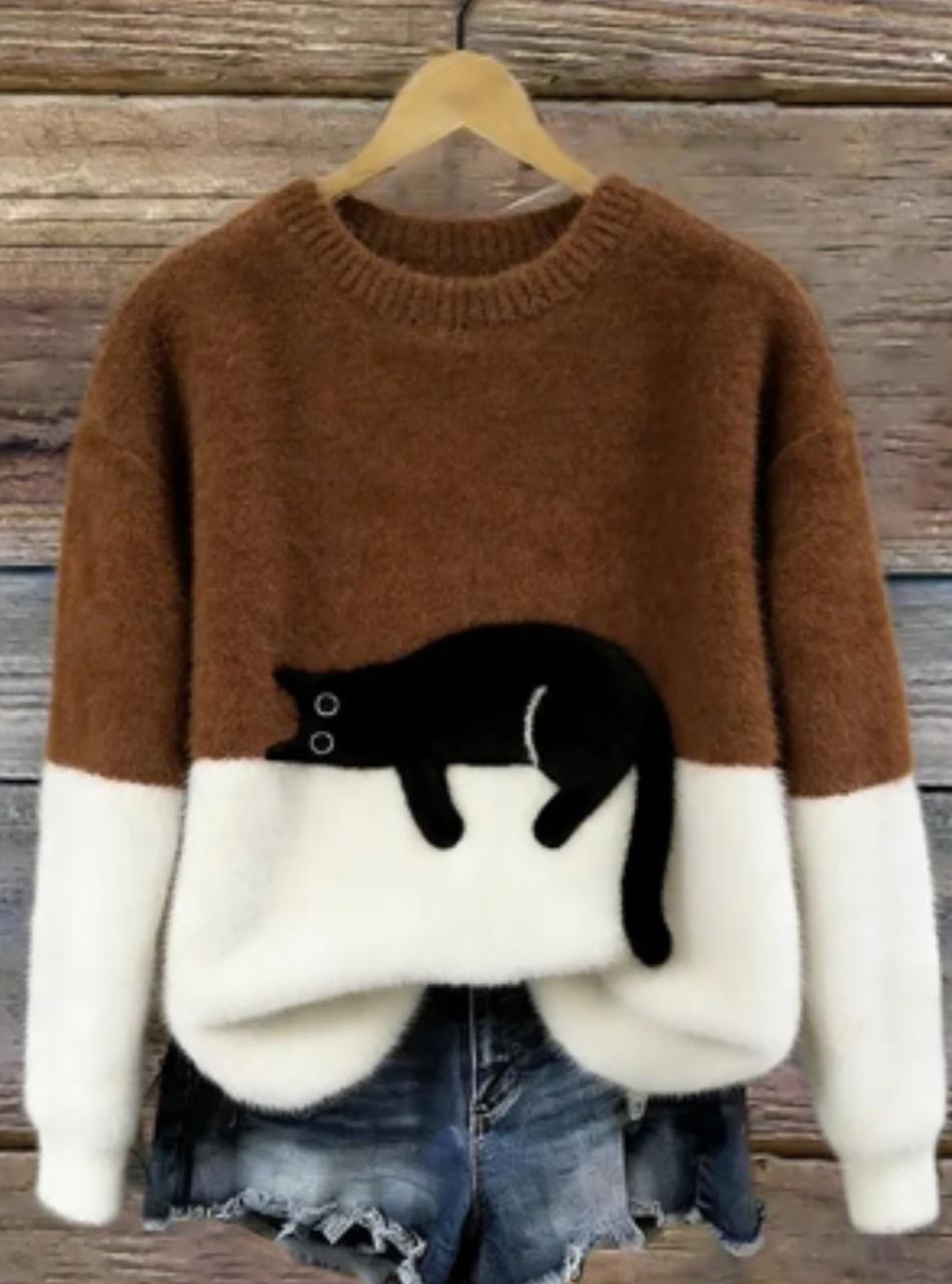 Luna | Women's Knit Sweater With Cat Graphic