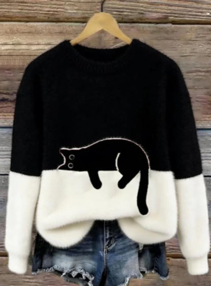 Luna | Women's Knit Sweater With Cat Graphic
