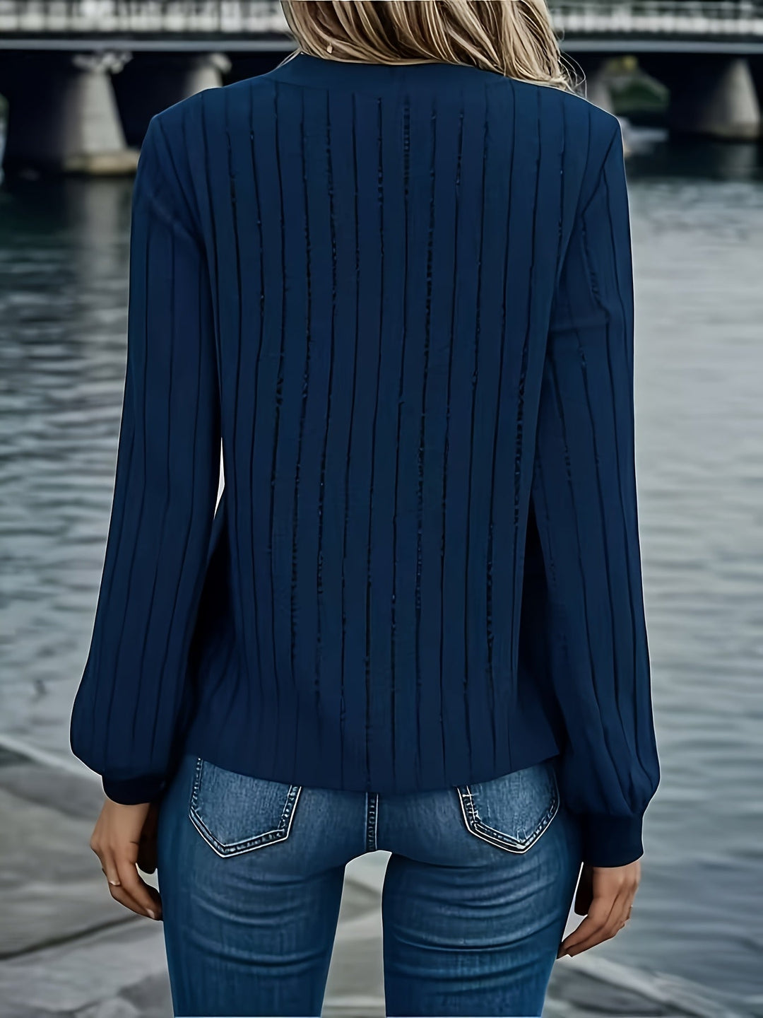 Joan™ - Stylish Ribbed V-Neck Sweatshirt