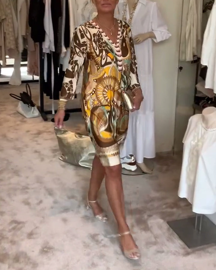 Fia | Levendige jurk met opvallend patroon en een helder design