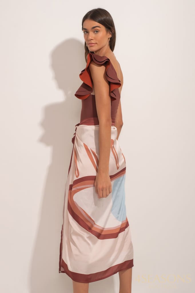 Maiô Leona + Pareô Grátis